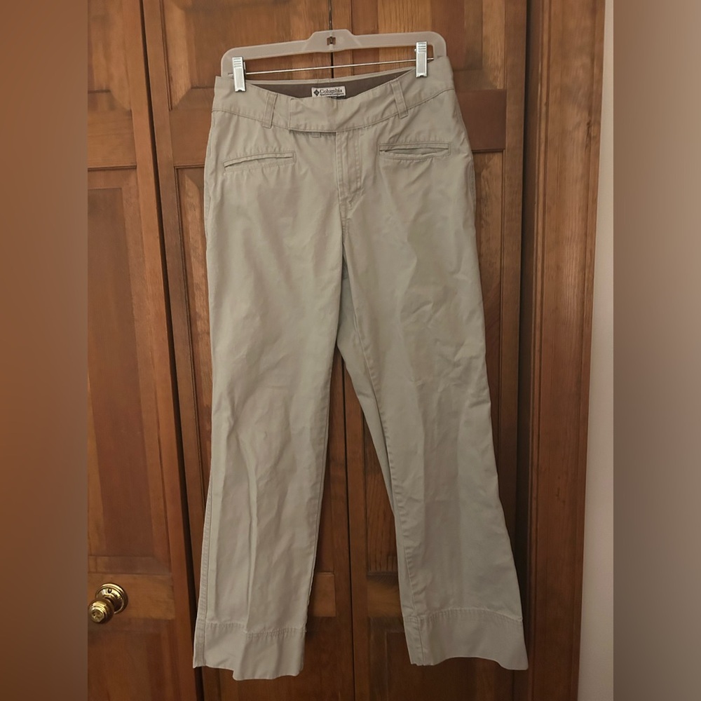 Columbia Women’s Sz 6 Grey Cotton Blend Bootcut Outdoorsy Minimalist Pants